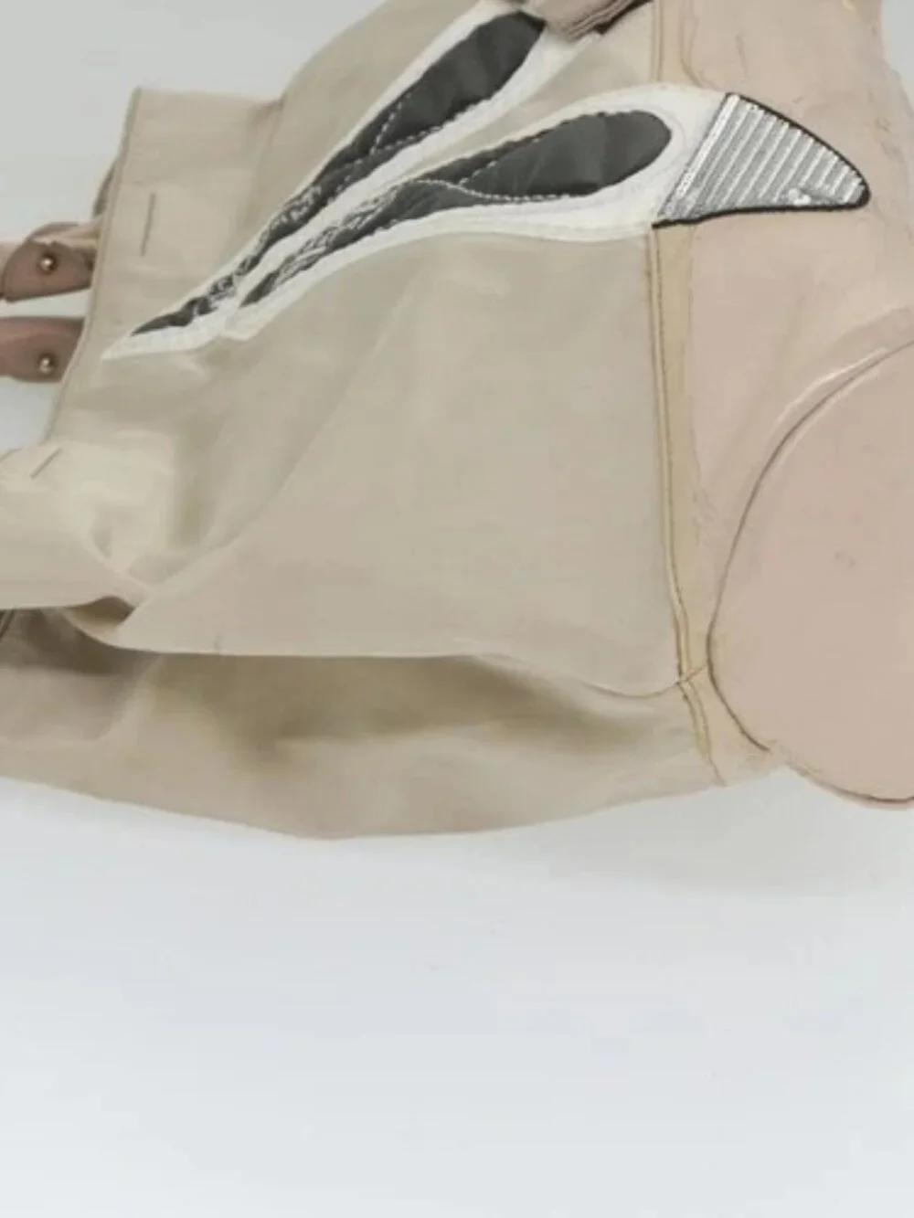 Salvatore Ferragamo Shoulder Bag Nylon patent leather Beige Auth ti1318